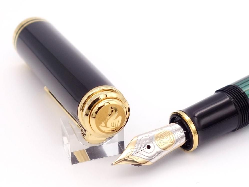 委託販売）（中古品）Pelikan（ペリカン） M800 緑縞 （万年筆）