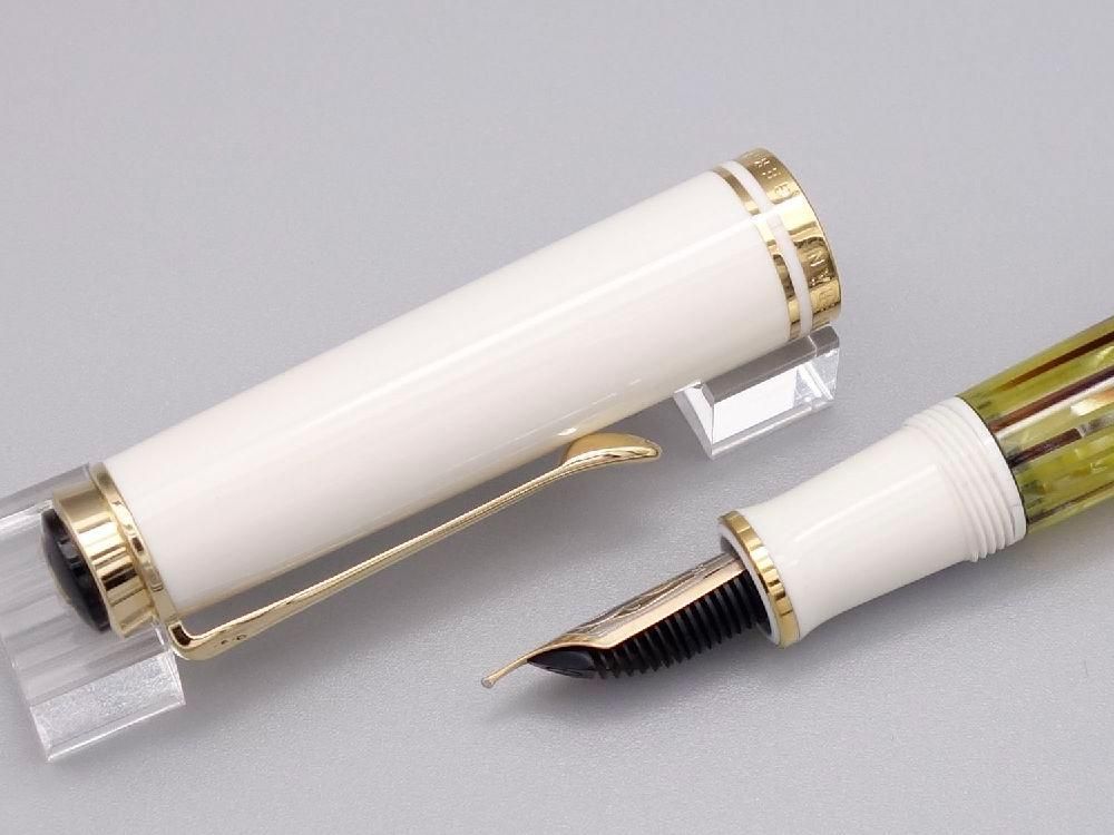 委託販売）（中古品）Pelikan（ペリカン） M400 ホワイト