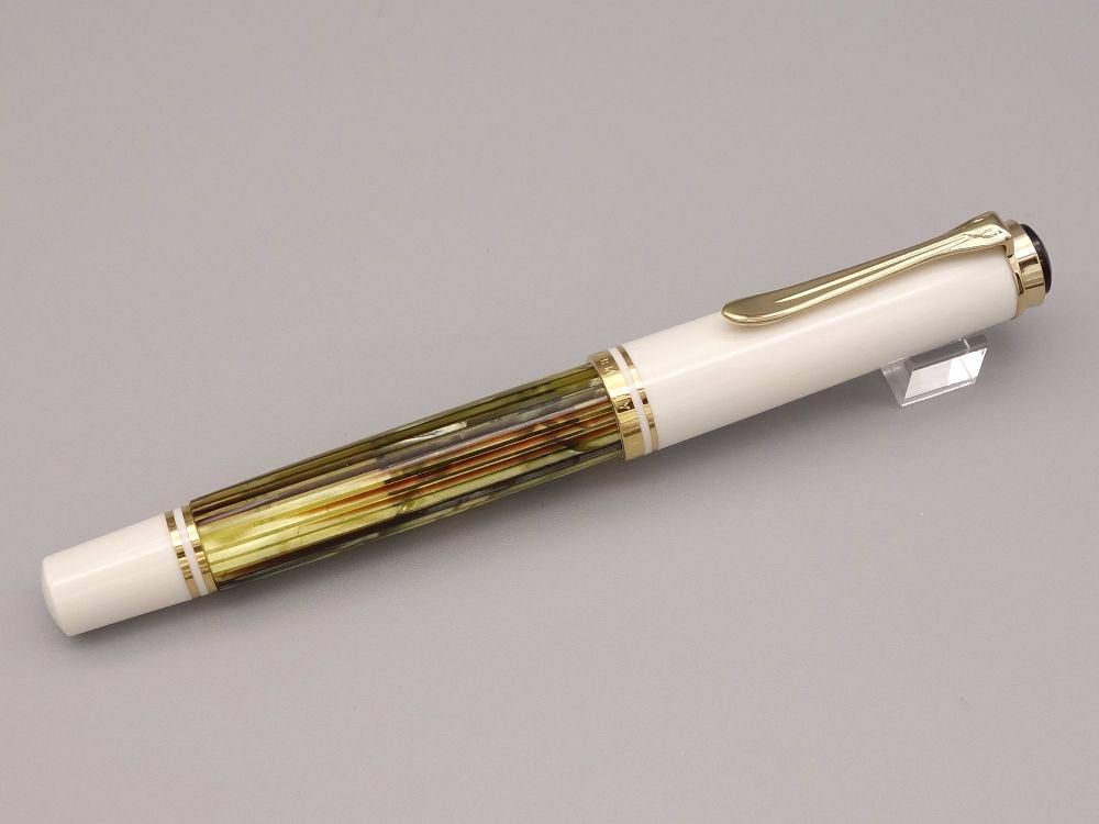 Pelikan ペリカン スーベレーン M400 ホワイトトータス White