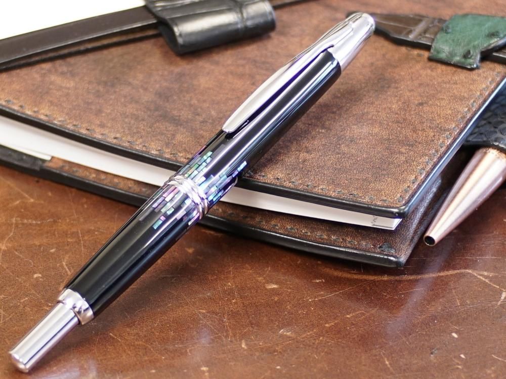 ★大人気商品★ キャップレス 螺鈿ストライプ - Pen and message. 筆記具