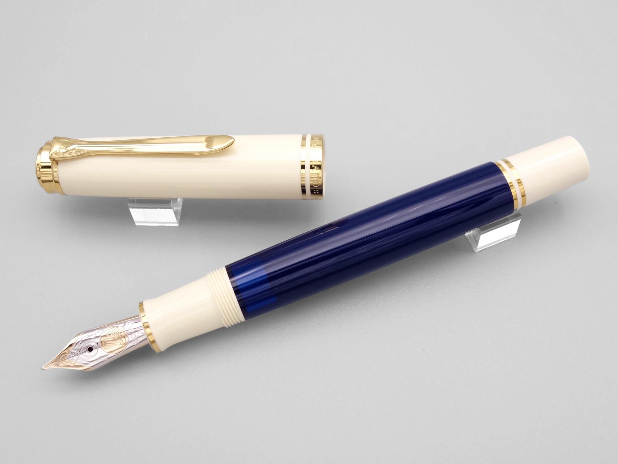未使用に近い ペリカン M800 クリームブルー M 万年筆 即日出荷OK】Pelikan（ペリカン）万年筆 特別生産品