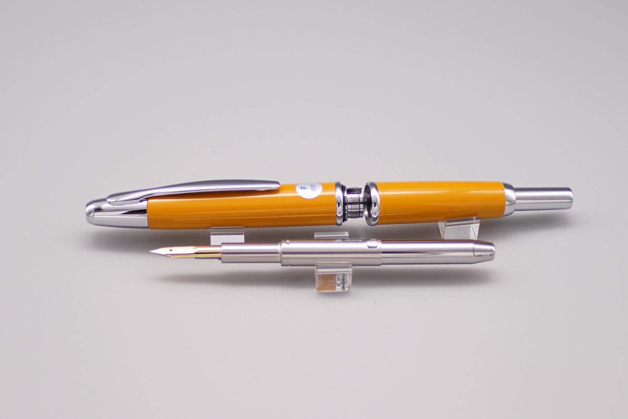 パイロットキャップレスlt 新品)PILOT パイロット 万年筆 キャップレス 螺鈿 ストライプ