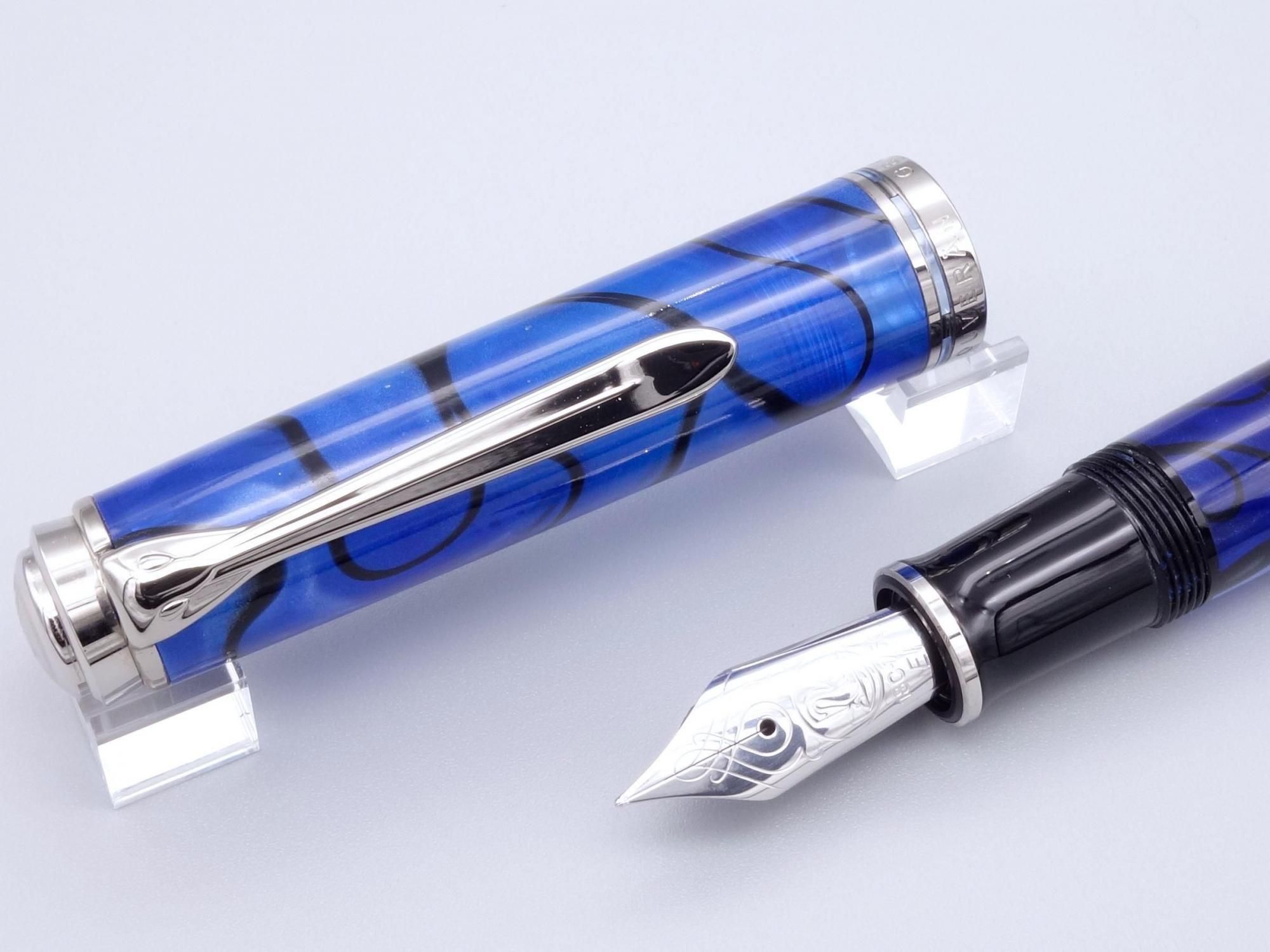 【Amami 新品文具】 Pelikan M805 ブルーデューン　万年筆／F 詳細ページ | 万年筆 ボールペンなど高級筆記具の販売・買取
