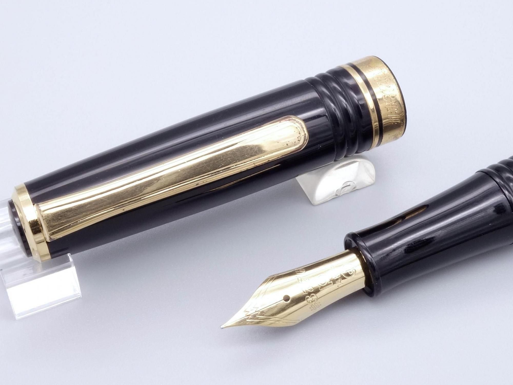 プラチナ万年筆 ギャザード 旧型 細字 50cc1ddcf7780d4318a85fef90981a
