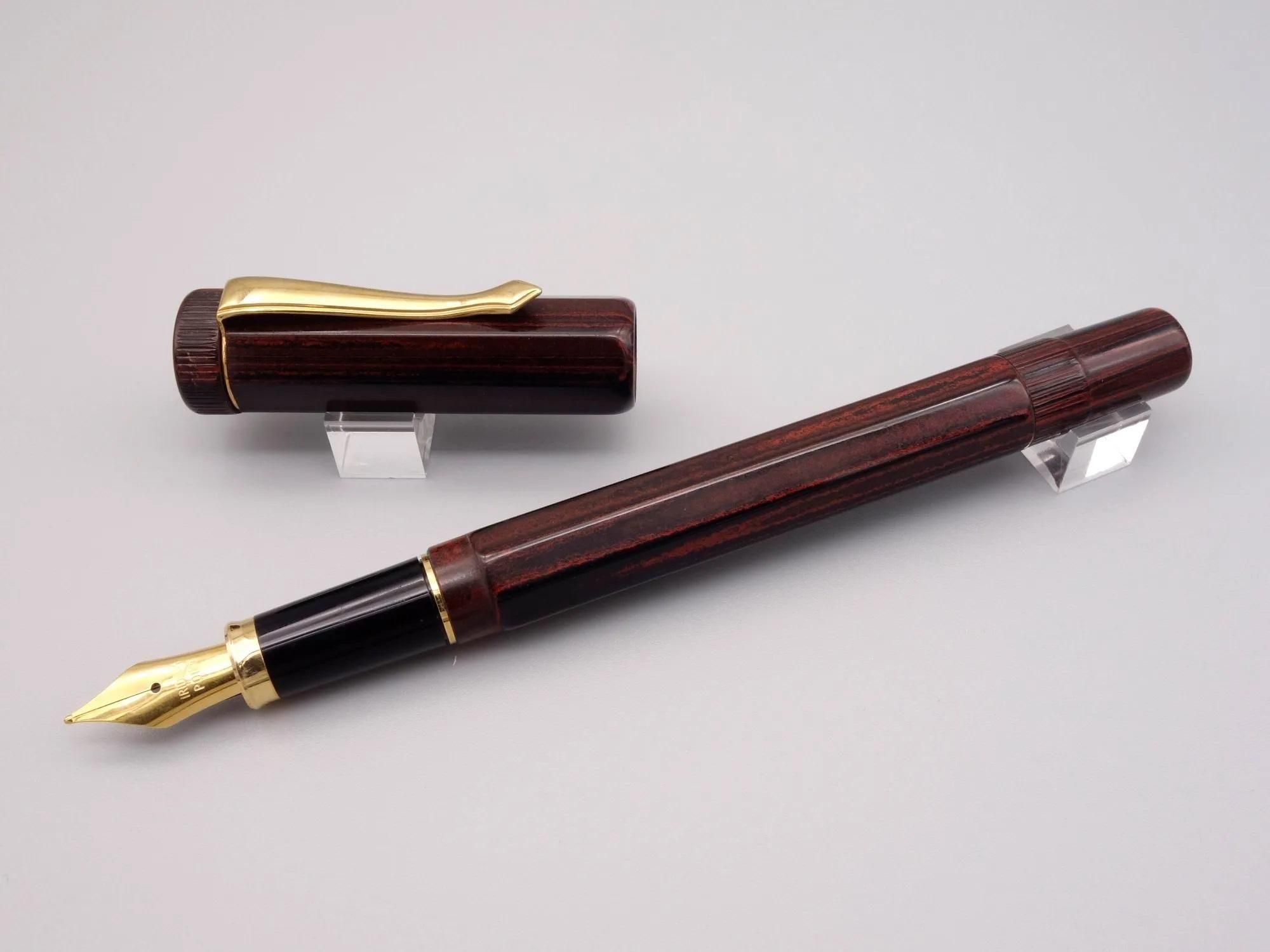 Pen and message.