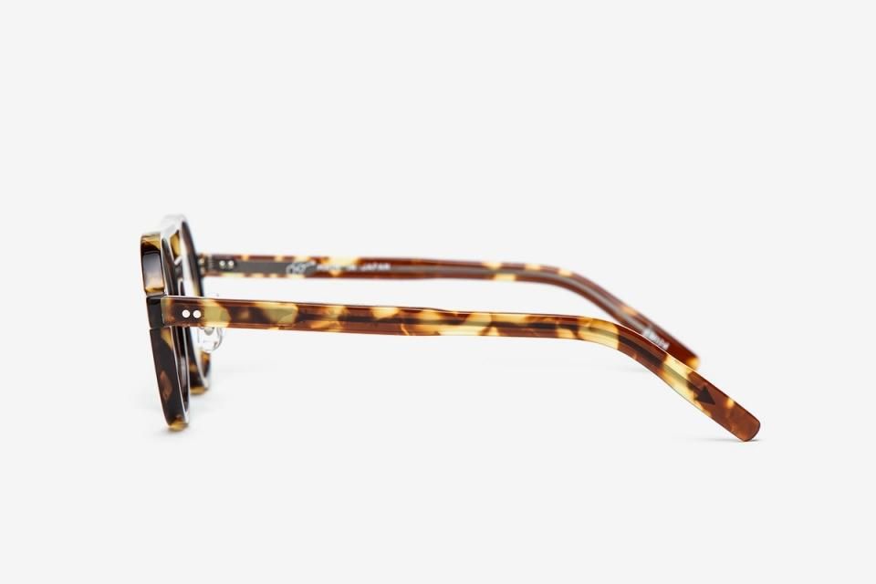 MEGANE ROCK - VECTOR 009