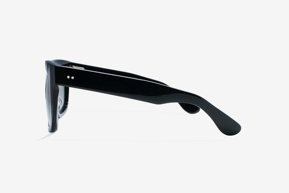 Lunetta BADA - No.18 - 0010(BLACK/ SMOKE)