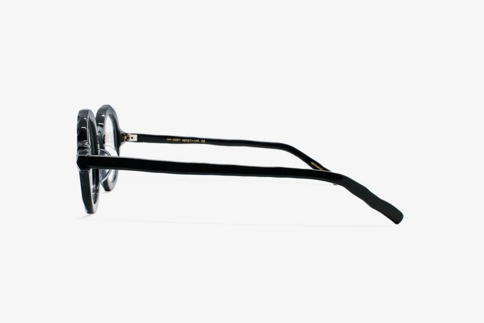 MM-0067 - No.1 Black