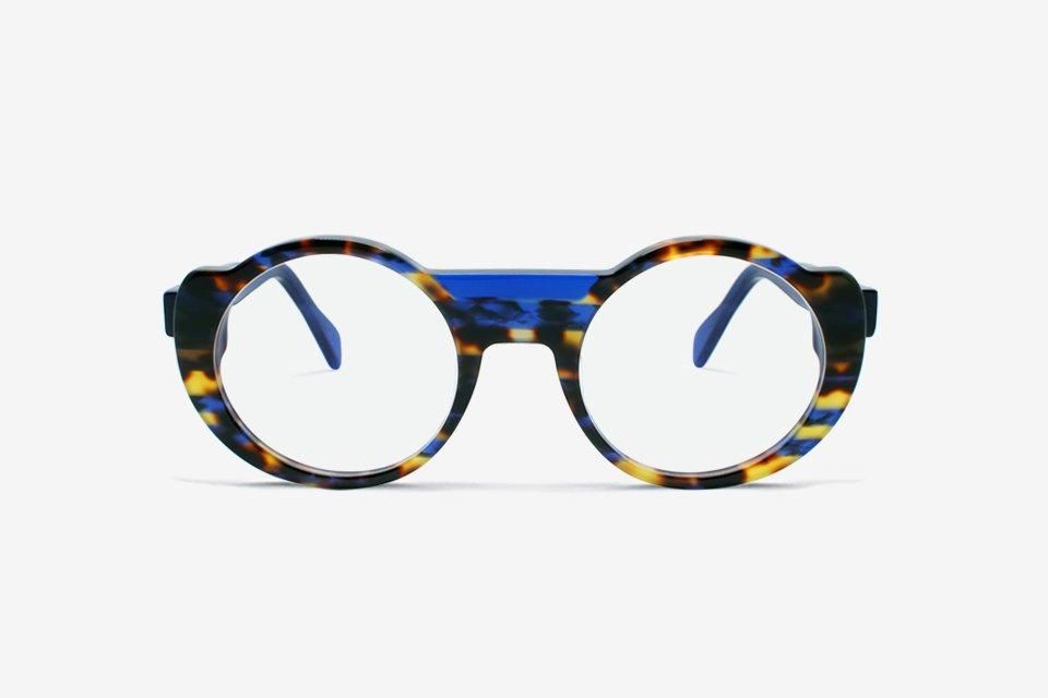 HENAU エノウ - MUCHA - Q84