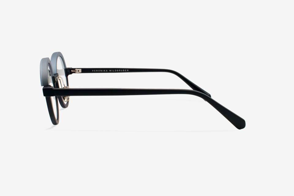 NEXUS - Graphite / black