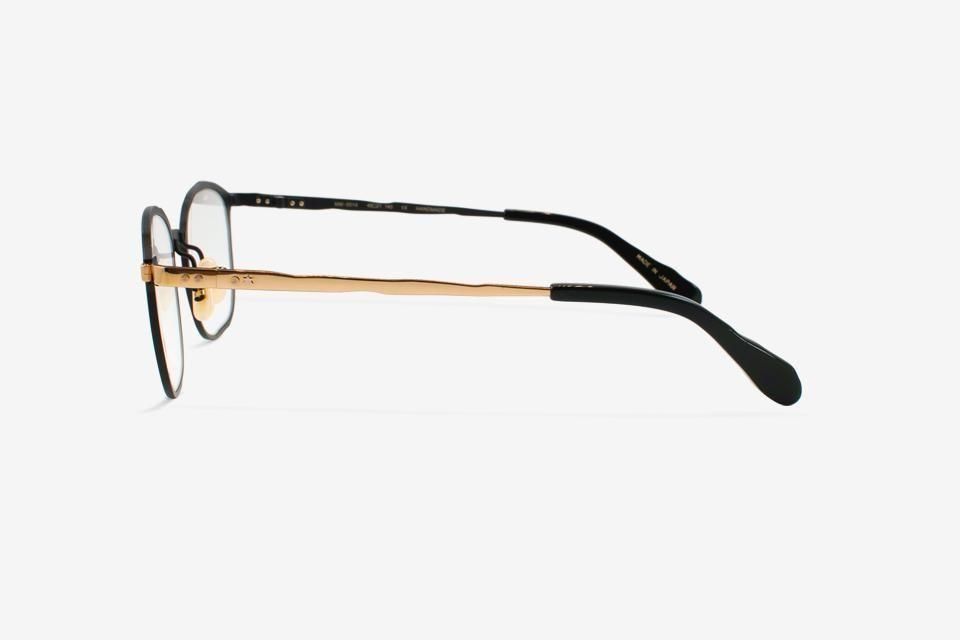 MM-0014 - No.3 Black - Gold