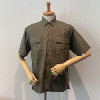 <img class='new_mark_img1' src='https://img.shop-pro.jp/img/new/icons2.gif' style='border:none;display:inline;margin:0px;padding:0px;width:auto;' />FOB FACTORY FIELD SHIRT