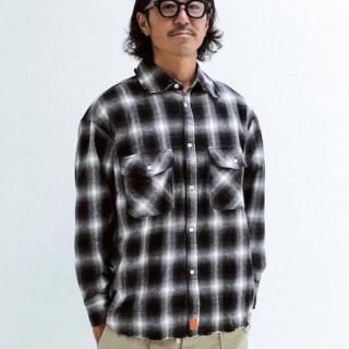 <img class='new_mark_img1' src='https://img.shop-pro.jp/img/new/icons2.gif' style='border:none;display:inline;margin:0px;padding:0px;width:auto;' />Tony Cut Off Shirts