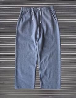 <img class='new_mark_img1' src='https://img.shop-pro.jp/img/new/icons2.gif' style='border:none;display:inline;margin:0px;padding:0px;width:auto;' />Wide Relax Sweat Pants