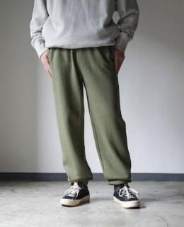 <img class='new_mark_img1' src='https://img.shop-pro.jp/img/new/icons2.gif' style='border:none;display:inline;margin:0px;padding:0px;width:auto;' />LOOSE FIT PANTS