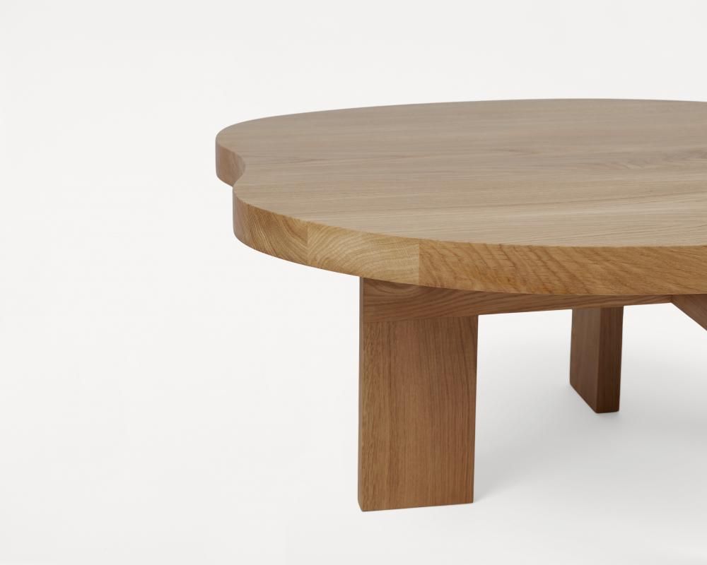 センターテーブル・ローテーブル FRAMA FARMHOUSE COFFEE TABLE NATURAL OAK FARMHOUSE COFFEE TABLE | NATURAL OAK | POND 【予約販売】 - FRAMA