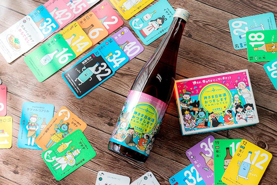 「神さま日本酒おつぎします」カードゲーム ＋ 日本酒 720ml セット写真