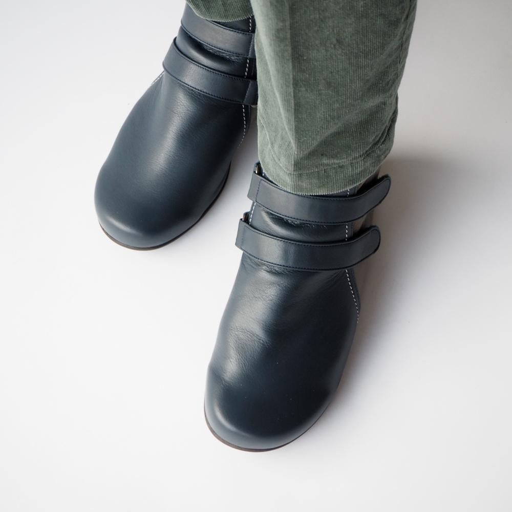 Clarks store maypearl rayna