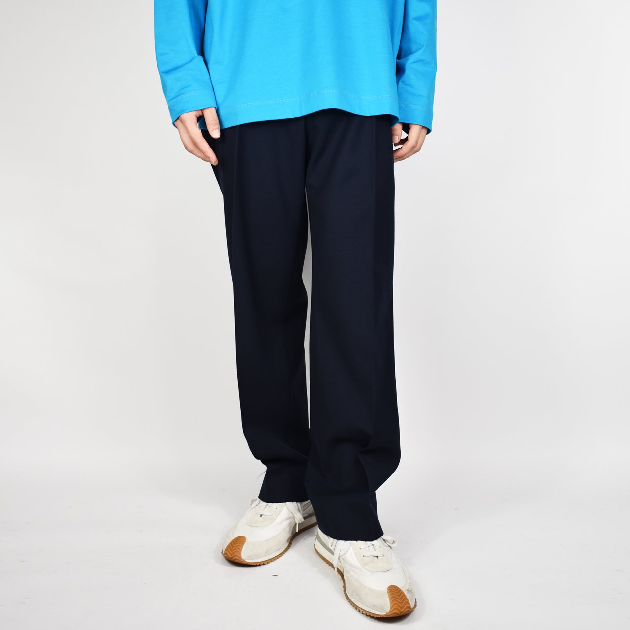 MARKAWARE (マーカウェア)｜FLAT FRONT TROUSERS NAVY 正規取扱店 通販