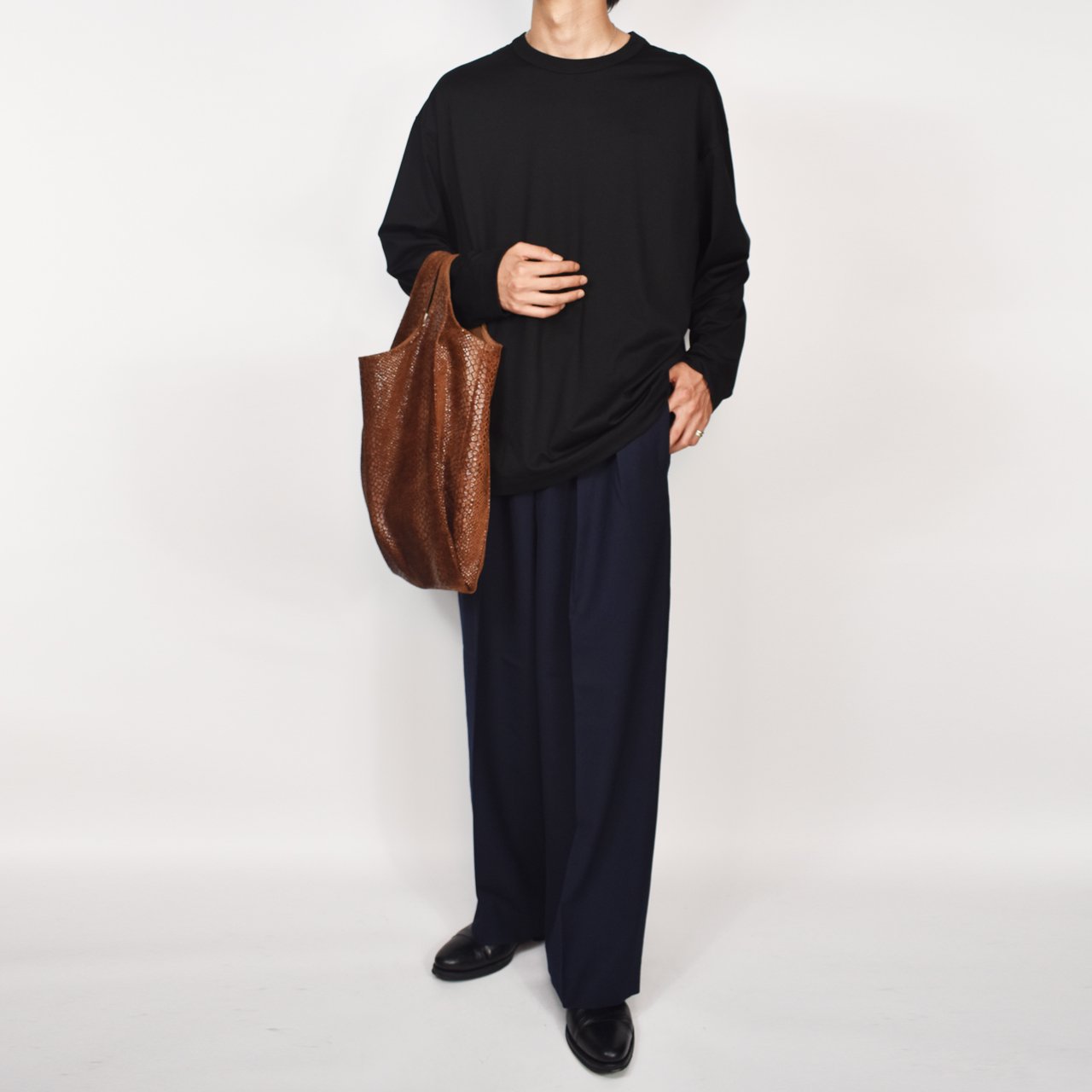 MARKAWARE  DOUBLE PLEATED TROUSERS