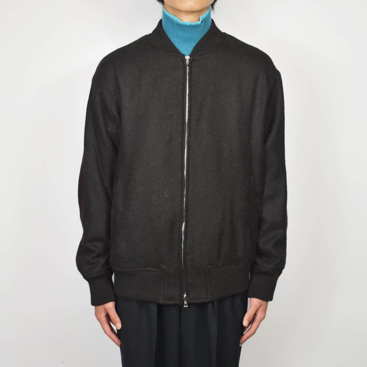 MARKAWARE (マーカウェア)23AW/秋冬
ALPACA SPORTS JACKET BLACK -NATURAL BLACK ALPACA DOUBLE CLOTH-
