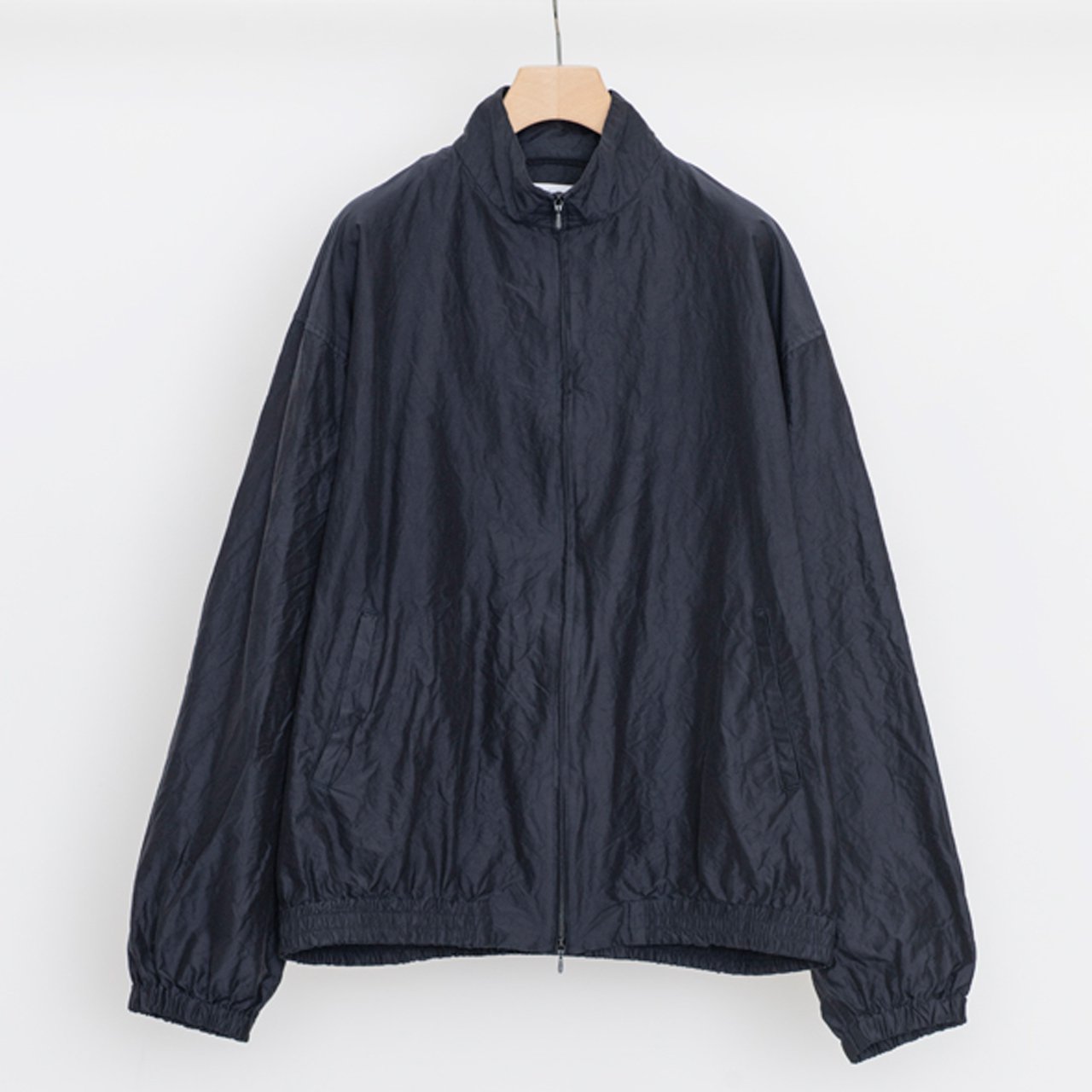 <img class='new_mark_img1' src='https://img.shop-pro.jp/img/new/icons5.gif' style='border:none;display:inline;margin:0px;padding:0px;width:auto;' />marka (マーカ)｜TRUCK JACKET NAVY -ORGANIC COTTON × SILK HIGH COUNT TYPEWRITER-