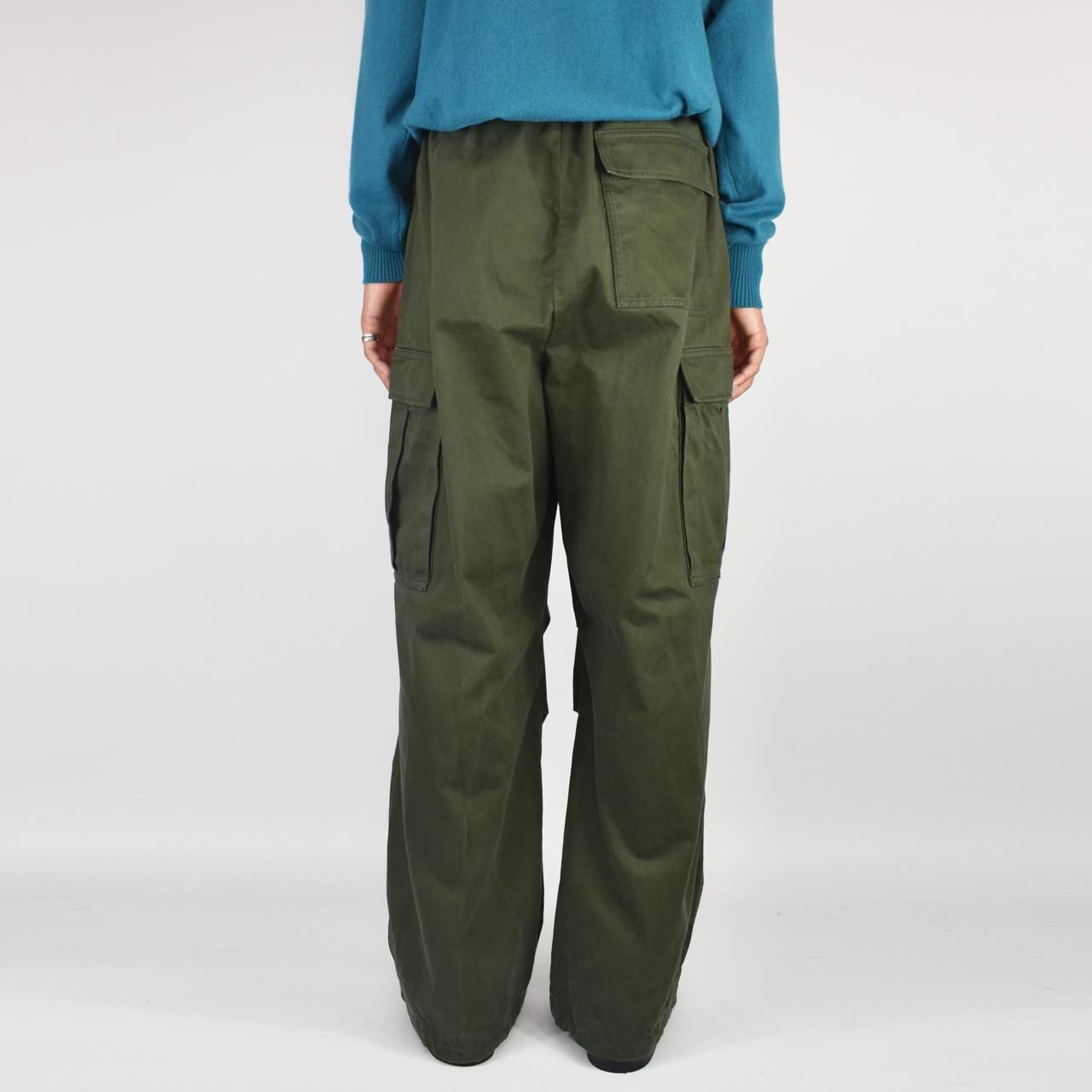 marka (マーカ)23FW/秋冬
OVER PANTS OLIVE -ORGANIC COTTON SATIN BRUSHED-
