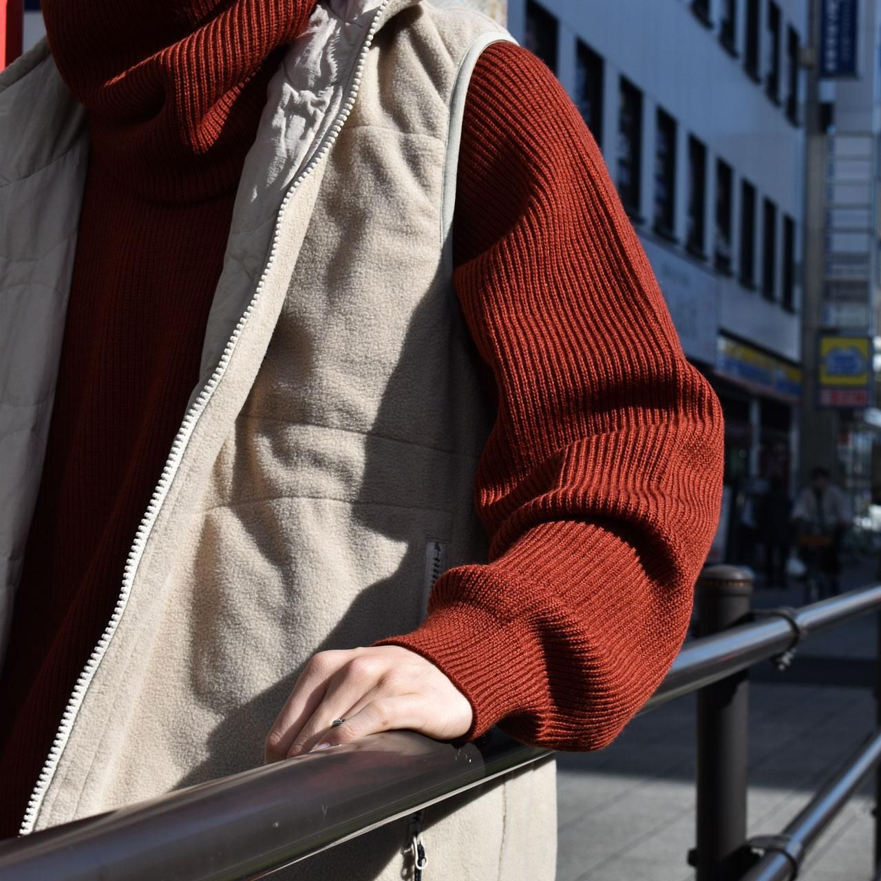 EVCON (エビコン)｜WOOL LOW GAGE CREW NECK ORANGE