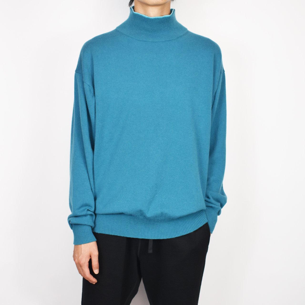 50%OFF MARKAWARE (ޡ)CASHMERE DOUBLE TURTLE NECK BLUE -PURE CASHMERE-