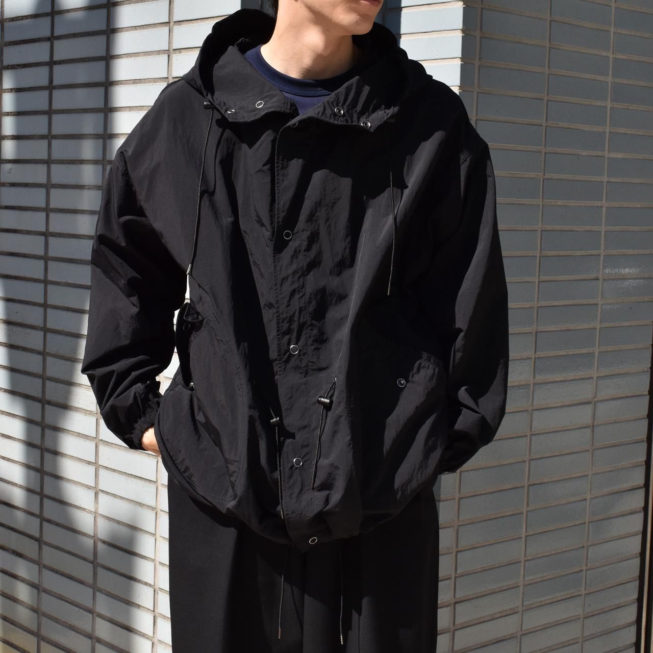 marka (マーカ)23FW/秋冬
LINING SNOW PARKA BLACK -RECYCLE NYLON TUSSER-
スノーパーカー