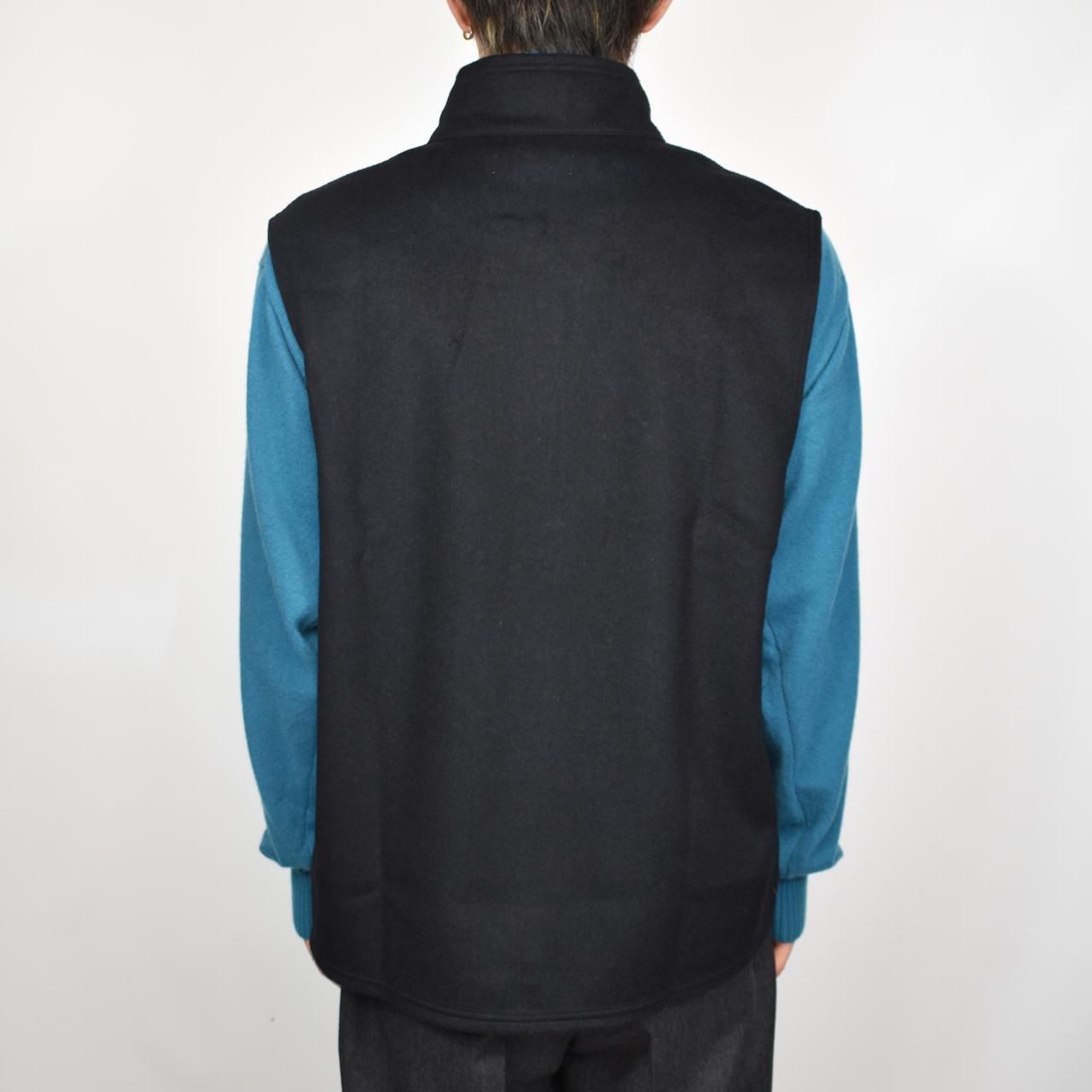 marka (マーカ)23AW/秋冬
ZIP UP VEST BLACK -WOOL SILK BEAVER-
