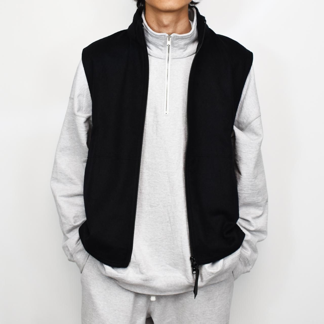 marka (マーカ)23AW/秋冬
ZIP UP VEST BLACK -WOOL SILK BEAVER-
