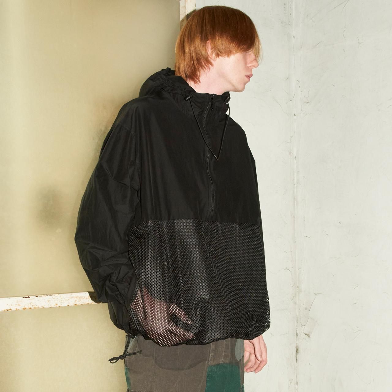 marka(マーカ)24SS/春夏
ANORAK BLACK
-ORGANIC COTTON × SILK HIGH COUNT TYPEWRITER-
アノラックパーカー