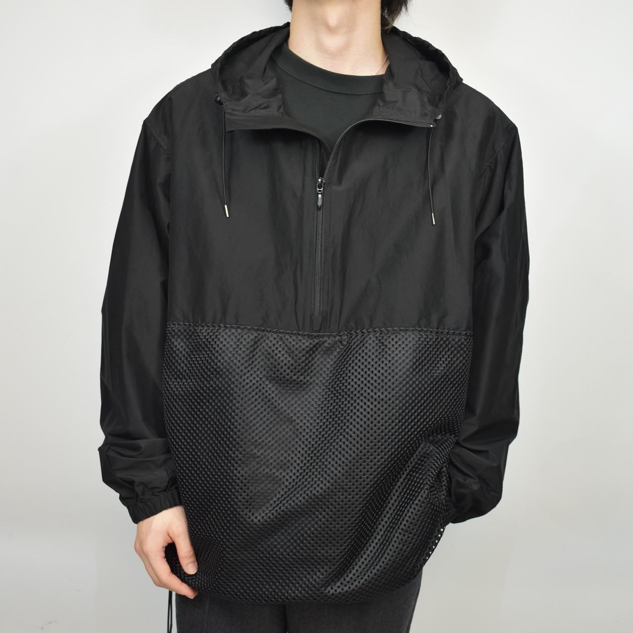 marka(マーカ)24SS/春夏
ANORAK BLACK
-ORGANIC COTTON × SILK HIGH COUNT TYPEWRITER-
アノラックパーカー