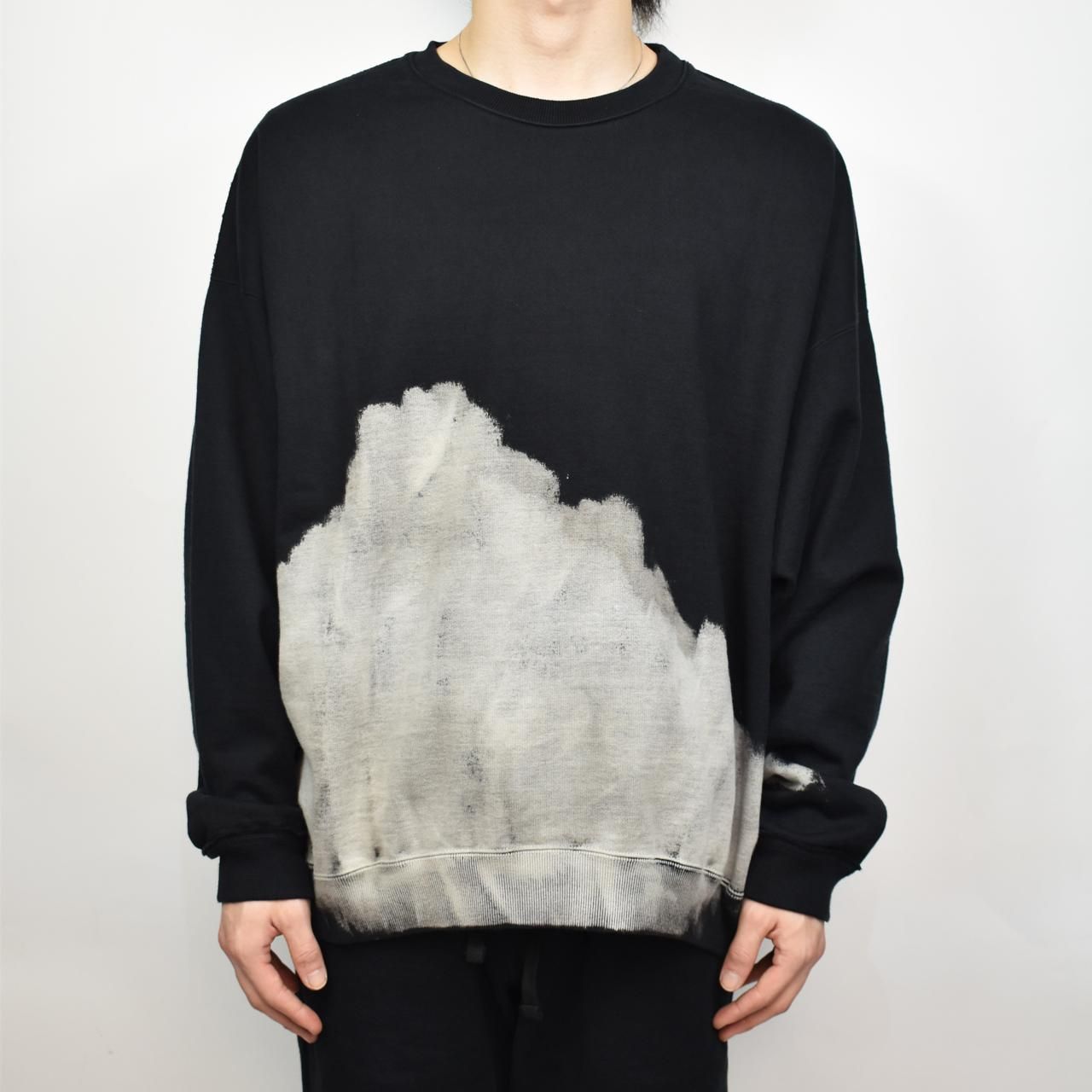 MARKAWARE(マーカウェア)24SS/春夏
HUGE SWEAT "CLOUDY BLEACHING"
-ORGANIC COTTON HEAVY FLEECE-
ヒュージスウェット
ブリーチ加工