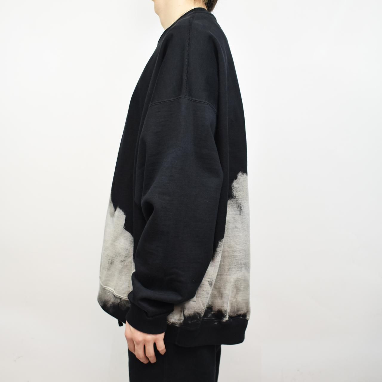 MARKAWARE(マーカウェア)24SS/春夏
HUGE SWEAT "CLOUDY BLEACHING"
-ORGANIC COTTON HEAVY FLEECE-
ヒュージスウェット
ブリーチ加工