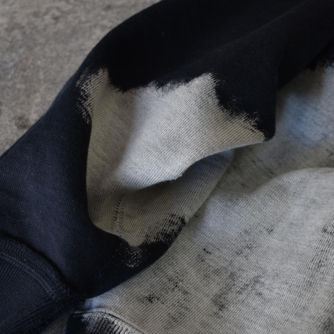 MARKAWARE(マーカウェア)24SS/春夏
HUGE SWEAT "CLOUDY BLEACHING"
-ORGANIC COTTON HEAVY FLEECE-
ヒュージスウェット
ブリーチ加工