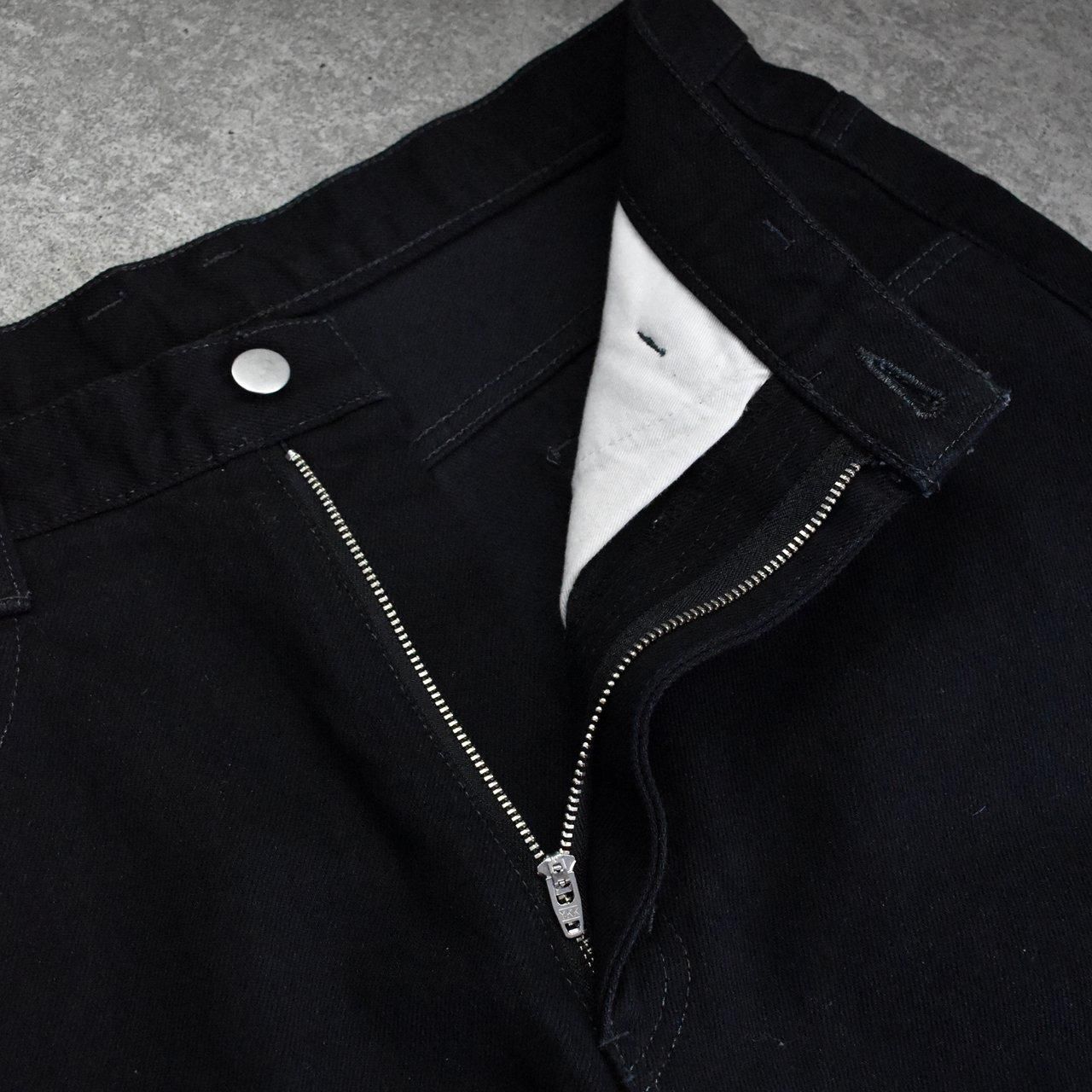 <img class='new_mark_img1' src='https://img.shop-pro.jp/img/new/icons5.gif' style='border:none;display:inline;margin:0px;padding:0px;width:auto;' />nakedgauge(ͥåɥ)ASHLEY JEANS BLACK