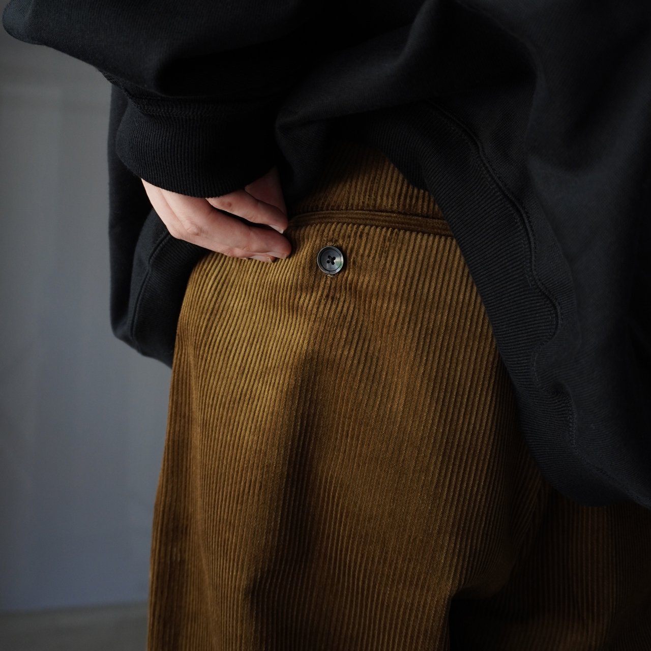 marka(マーカ)24AW/秋冬
U.S.ARMY TROUSERS
-ORGANIC COTTON CORDUROY-
コーデュロイパンツ
ボトムス
