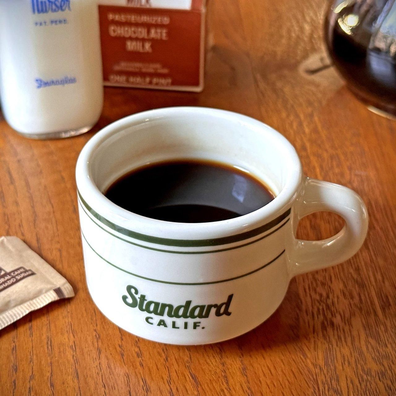 <img class='new_mark_img1' src='https://img.shop-pro.jp/img/new/icons5.gif' style='border:none;display:inline;margin:0px;padding:0px;width:auto;' />STANDARD CALIFORNIA ( ե˥)Tuxton  SD Stackable Cup Ivory
