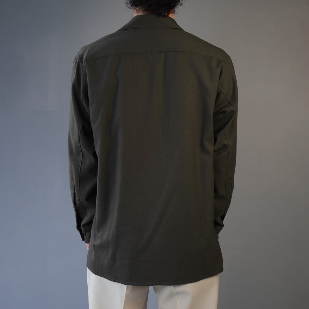 <img class='new_mark_img1' src='https://img.shop-pro.jp/img/new/icons5.gif' style='border:none;display:inline;margin:0px;padding:0px;width:auto;' />MARKAWARE (ޡ)VAREUSE SHIRT OLIVE -ORGANIC WOOL VIYELLA-