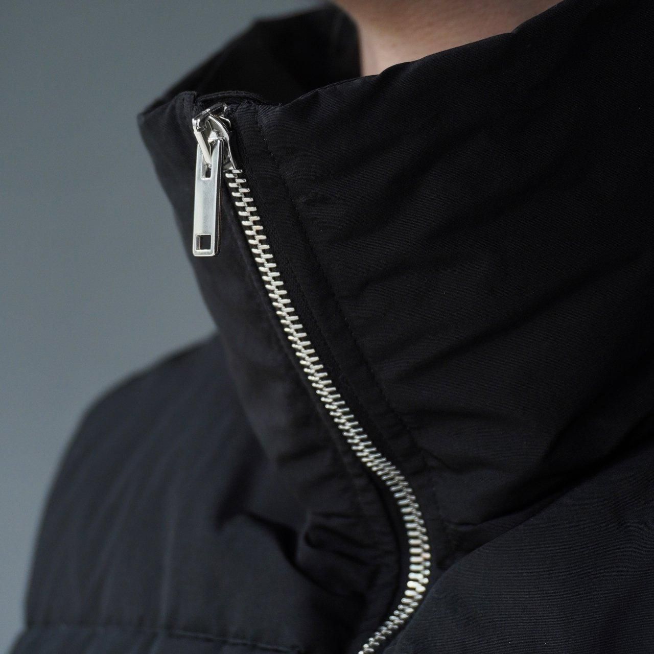 MARKAWARE (ޡ)SILK SHORT DOWN VEST BLACK -SILK GROSGRAIN-
