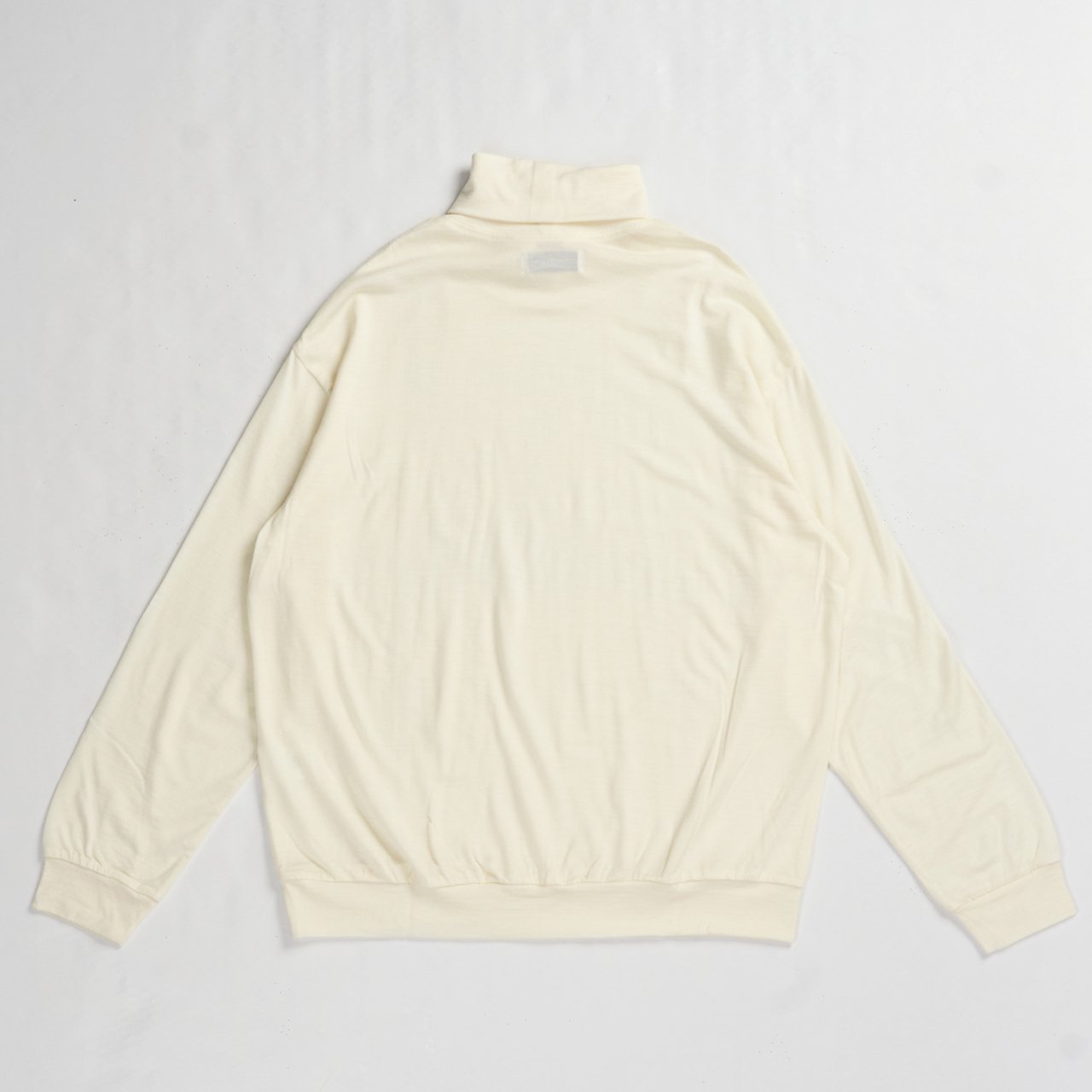 marka(マーカ)24AW/秋冬
TURTLE NECK
長袖
タートルネックTシャツ
ロングスリーブTee
ウォッシャブルウール
ジャージー
カットソー
プルオーバー
インナー