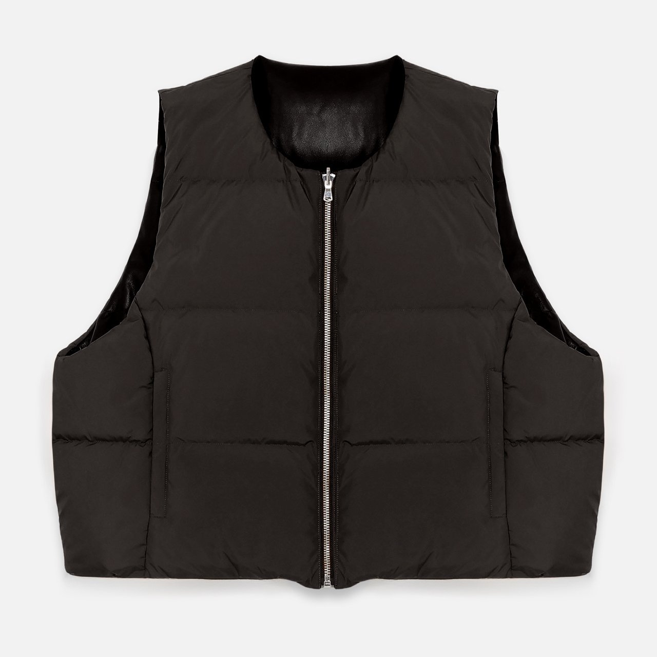 MLVINCE(メルヴィンス)24AW/秋冬
LIMONTA REVERSIBLE DOWN VEST
リモンタリバーシブルダウンベスト
アウター
ストリートファッション
