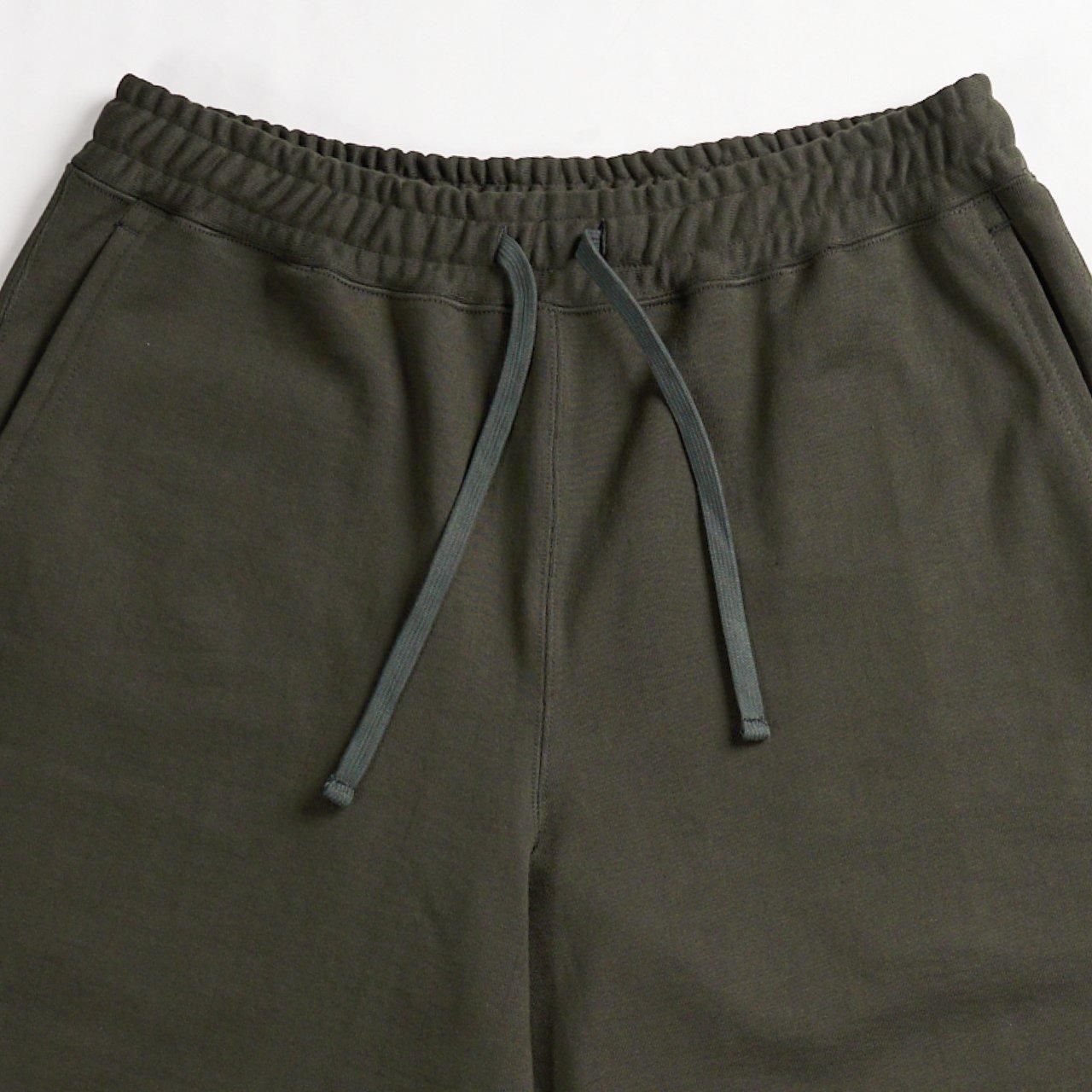 <img class='new_mark_img1' src='https://img.shop-pro.jp/img/new/icons5.gif' style='border:none;display:inline;margin:0px;padding:0px;width:auto;' />MARKAWARE (ޡ)GYM SHORTS DARK OLIVE -ORGANIC COTTON HEAVY FLEECE-