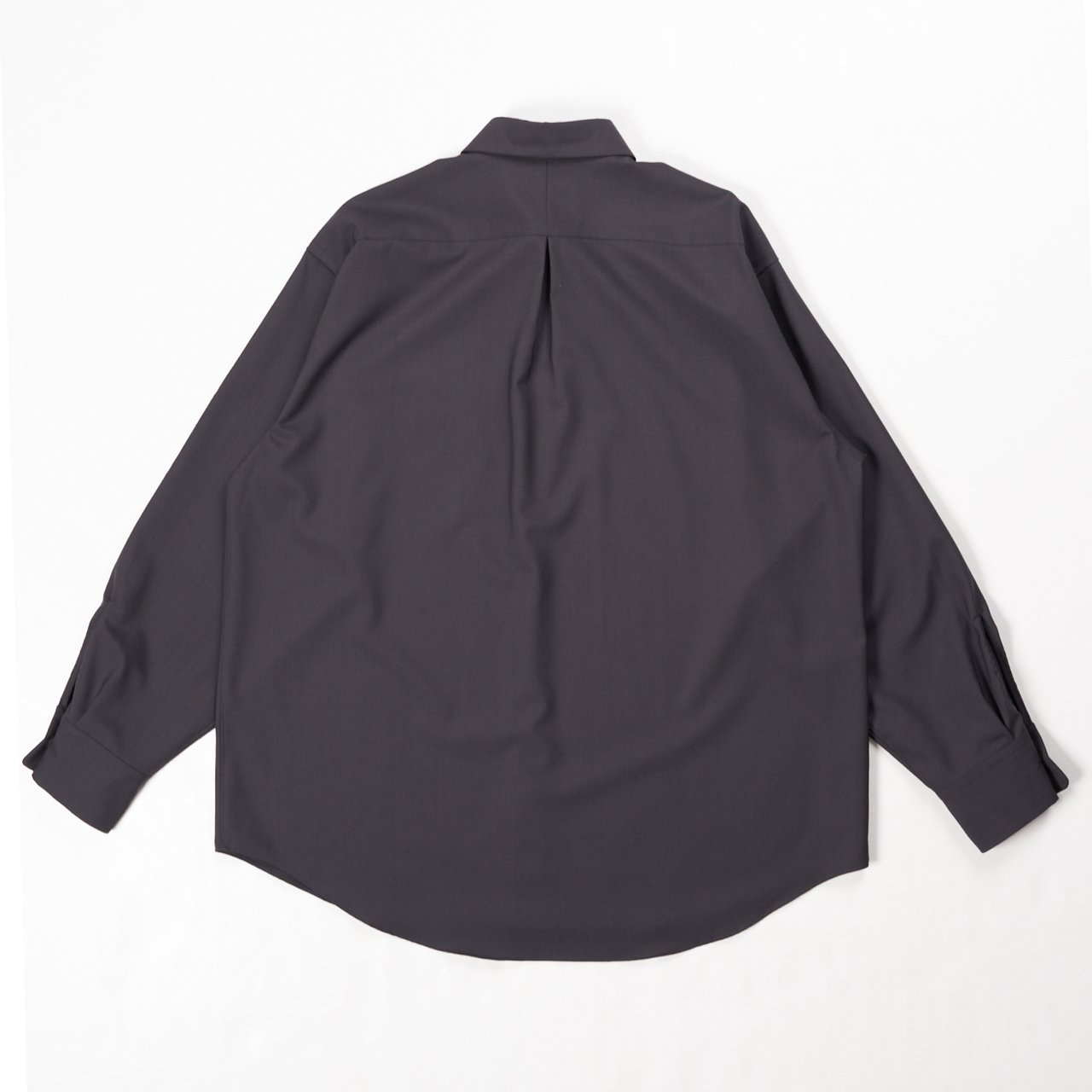 <img class='new_mark_img1' src='https://img.shop-pro.jp/img/new/icons5.gif' style='border:none;display:inline;margin:0px;padding:0px;width:auto;' />MARKAWARE (ޡ)COMFORT FIT SHIRT CHARCOAL -ORGANIC WOOL 2/80 TROPICAL-