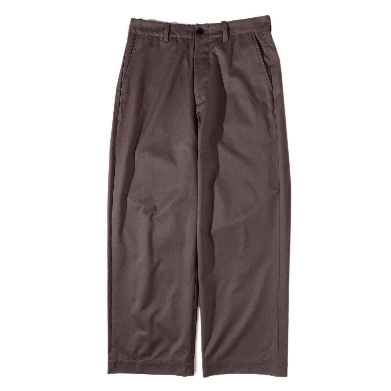 <img class='new_mark_img1' src='https://img.shop-pro.jp/img/new/icons5.gif' style='border:none;display:inline;margin:0px;padding:0px;width:auto;' />20%OFF UNIVERSAL PRODUCTS (˥Сץ)NO TUCK CHINO TROUSERS CHARCOAL