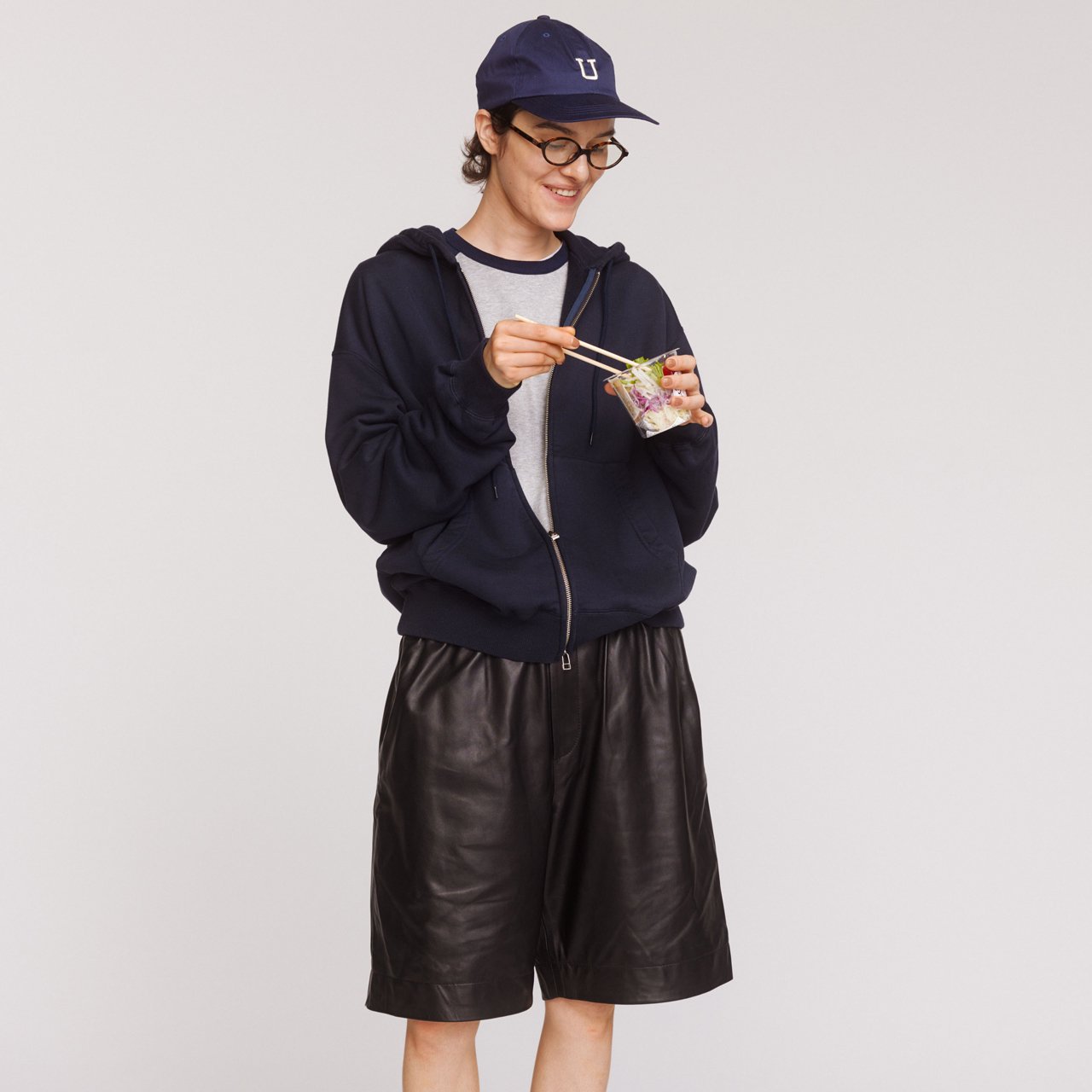 <img class='new_mark_img1' src='https://img.shop-pro.jp/img/new/icons5.gif' style='border:none;display:inline;margin:0px;padding:0px;width:auto;' />UNIVERSAL PRODUCTS (˥Сץ)LEATHER EASY SHORTS BLACK