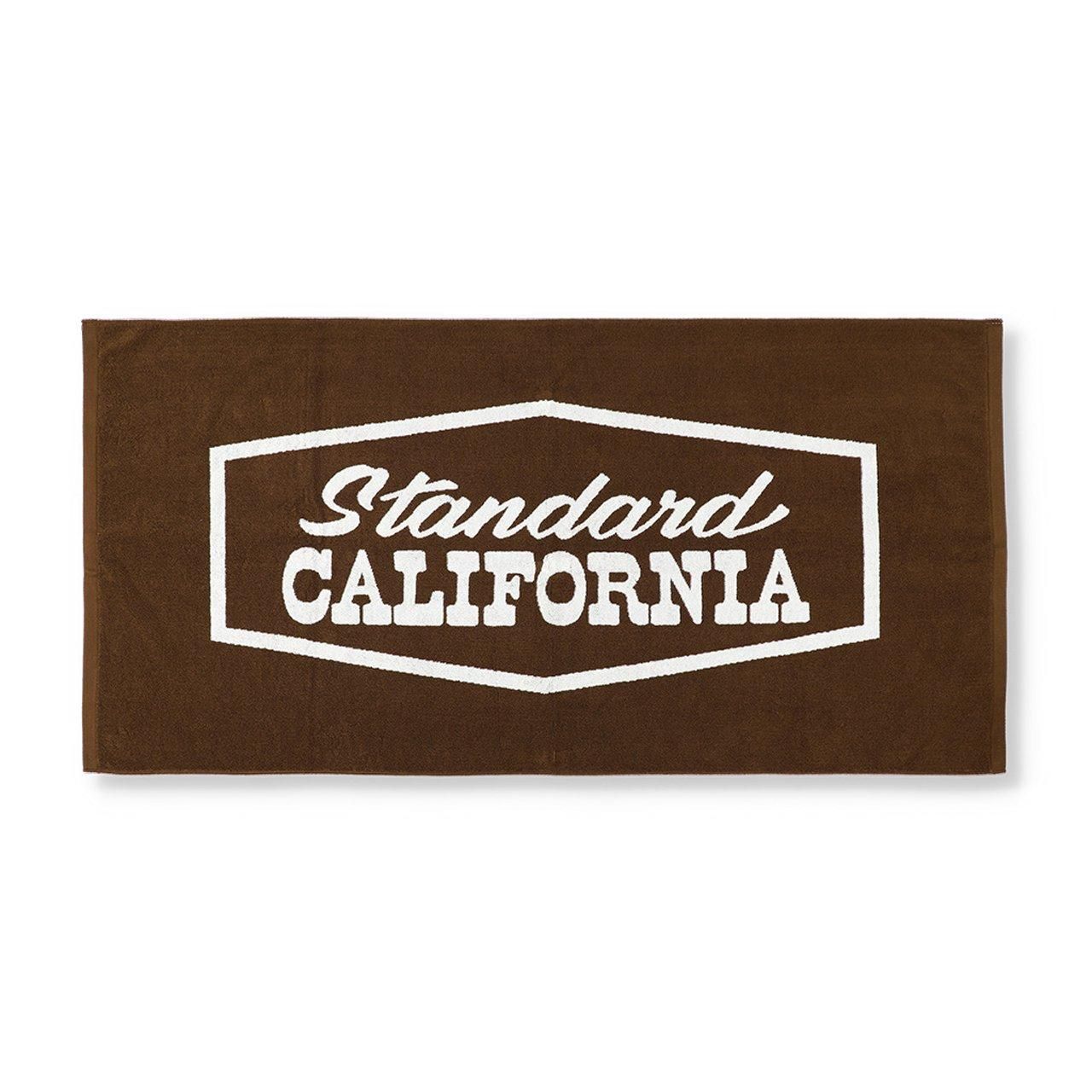 <img class='new_mark_img1' src='https://img.shop-pro.jp/img/new/icons5.gif' style='border:none;display:inline;margin:0px;padding:0px;width:auto;' />20%OFF STANDARD CALIFORNIA ( ե˥)SD Stadium Logo Bath Towel Brown