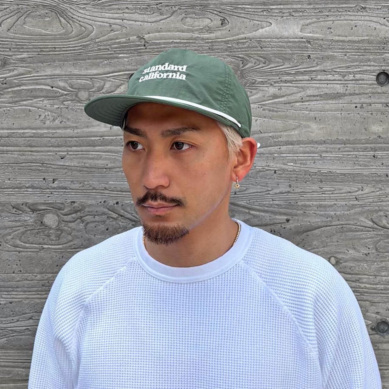 <img class='new_mark_img1' src='https://img.shop-pro.jp/img/new/icons5.gif' style='border:none;display:inline;margin:0px;padding:0px;width:auto;' />STANDARD CALIFORNIA ( ե˥)SD Active Logo Cap Green
